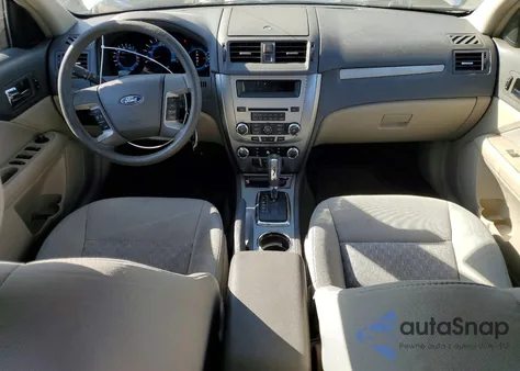 2010 Ford Fusion Se z USA, uszkodzony, nr VIN 3FAHP0HA2AR424394